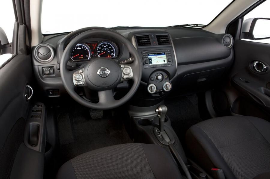  Nissan Versa 2012 года  (фото 108 из 111)